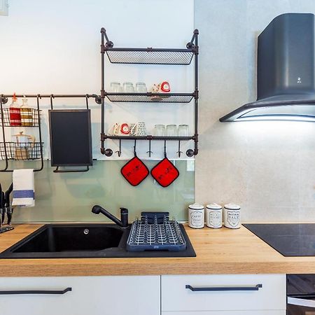 Vakalu-Piazza Duomo Charming Apartment سيراكوزا المظهر الخارجي الصورة