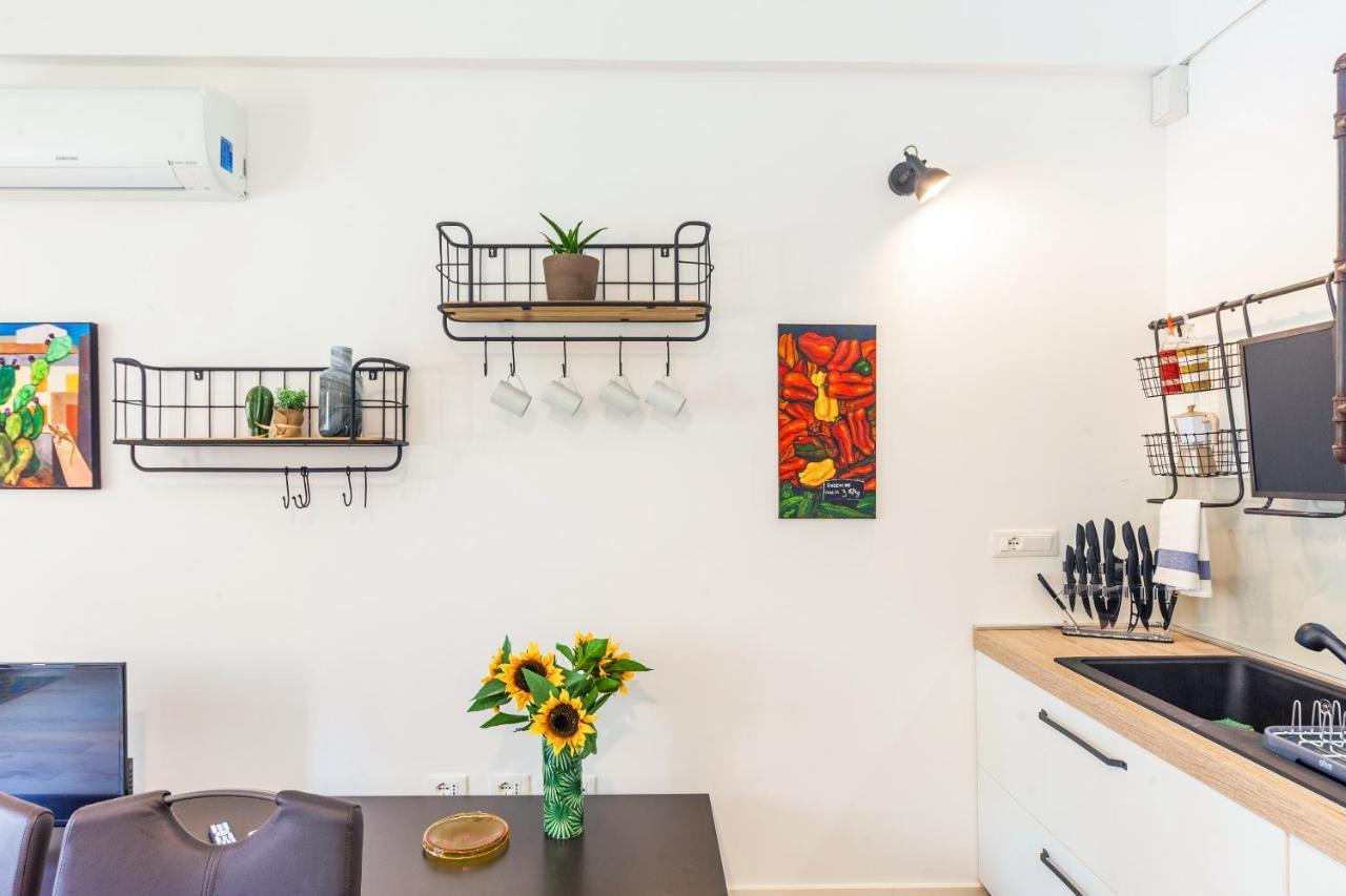 Vakalu-Piazza Duomo Charming Apartment سيراكوزا المظهر الخارجي الصورة