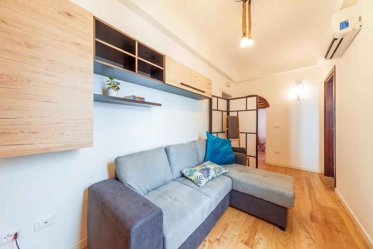 Vakalu-Piazza Duomo Charming Apartment سيراكوزا المظهر الخارجي الصورة